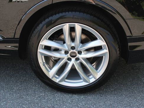 New 2025 Audi Q7 3.0T Premium Plus image 38