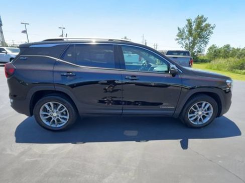 Certified 2024 GMC Terrain SLT AWD/4WD image 9