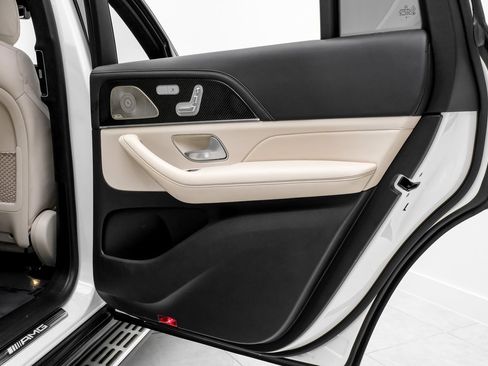 Used 2022 Mercedes-Benz GLS 63 AMG 4MATIC image 42