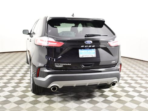 Used 2024 Ford Edge Titanium AWD/4WD image 7