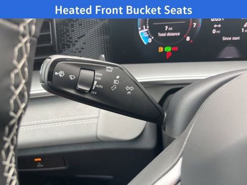 New 2026 Volkswagen Tiguan SE image 11