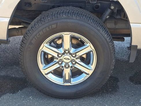 Used 2025 Ford F150 XLT w/ Equipment Group 301A Standard AWD/4WD image 41
