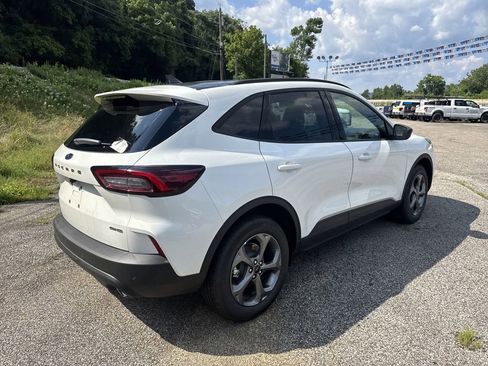 New 2025 Ford Escape ST-Line w/ Tech Pack #1 AWD/4WD image 6