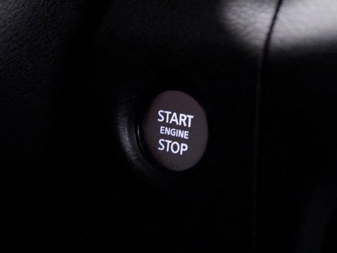 Used 2022 Nissan Frontier PRO-4X w/ Pro-4X Premium Package image 29