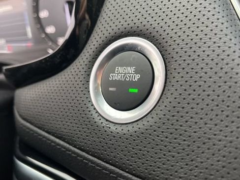 New 2025 Cadillac XT6 Luxury FWD image 23