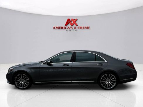 Used 2017 Mercedes-Benz S 550 Sedan image 2