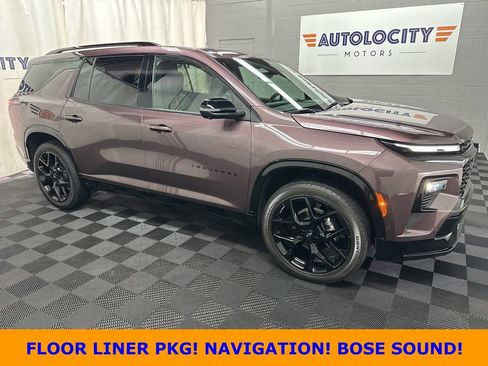 Used 2025 Chevrolet Traverse RS w/ LPO, Floor Liner Package image 1
