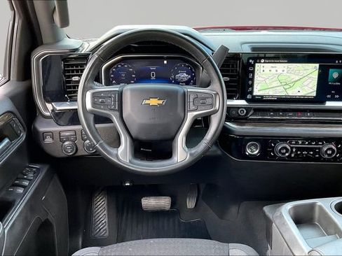 Used 2023 Chevrolet Silverado 1500 LT image 8