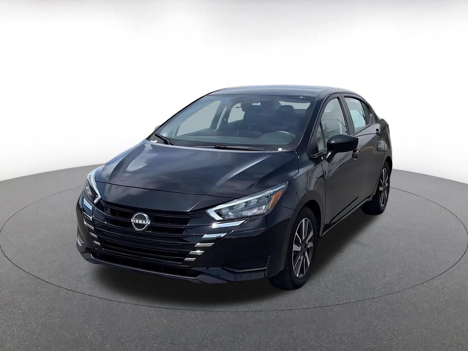 Used 2025 Nissan Versa SV FWD image 6