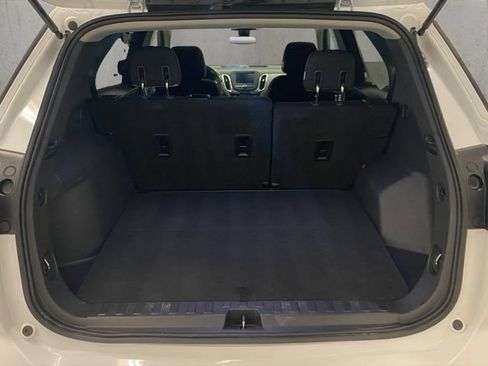 Used 2020 Chevrolet Equinox LS AWD/4WD image 22