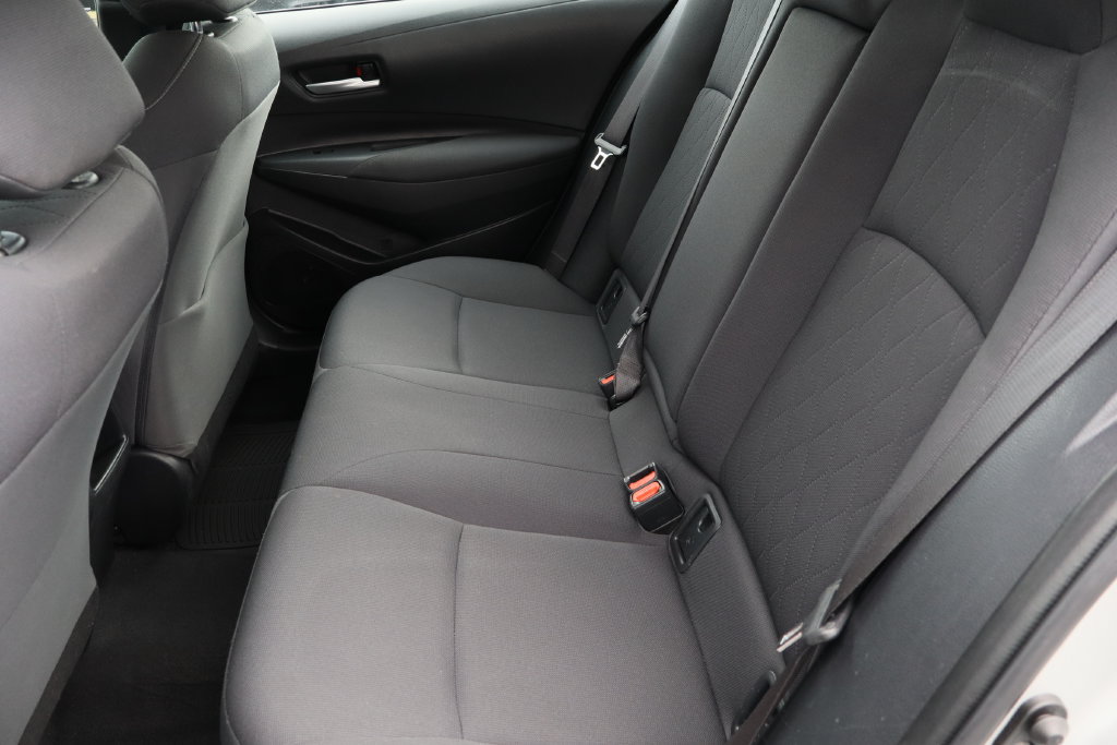 Used 2020 Toyota Corolla LE FWD image 23