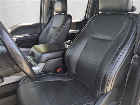 Used 2019 Ford F250 Lariat w/ Lariat Value Package AWD/4WD image 15