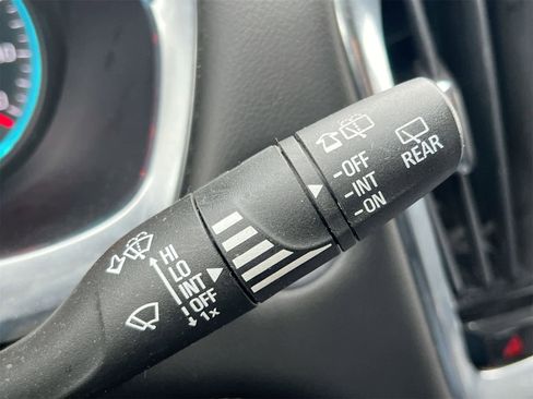 Used 2018 Chevrolet Traverse LT w/ LPO, Floor Liner Package image 25