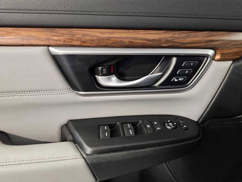 Used 2021 Honda CR-V Touring image 27
