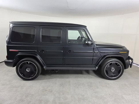Used 2025 Mercedes-Benz G 63 AMG 4MATIC image 3
