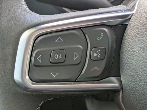 New 2026 Jeep Wrangler Unlimited Sahara AWD/4WD image 25