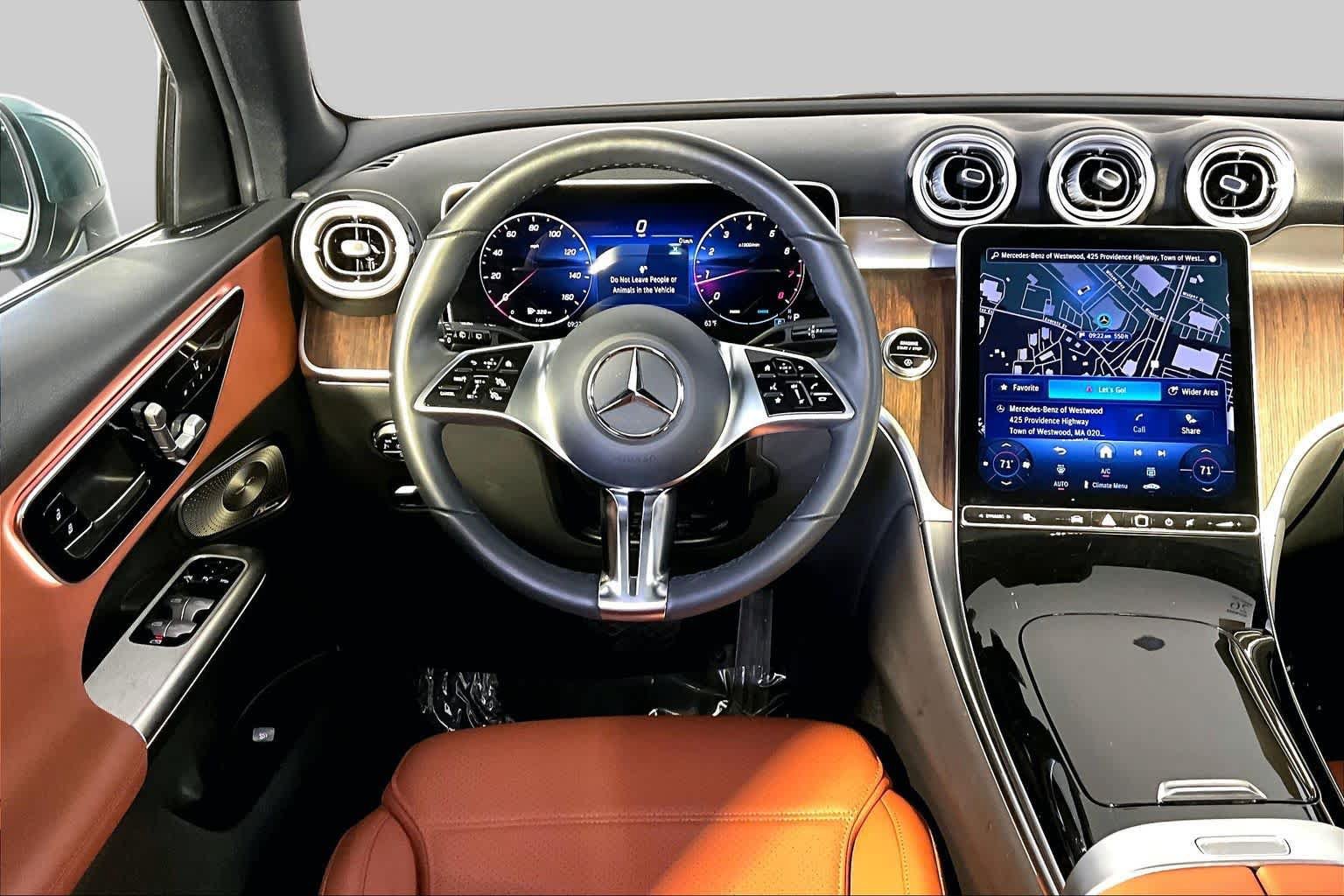 Used 2026 Mercedes-Benz GLC 300 4MATIC image 6