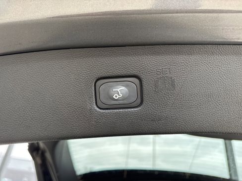 Certified 2024 Ford Edge SEL w/ Convenience Package image 38