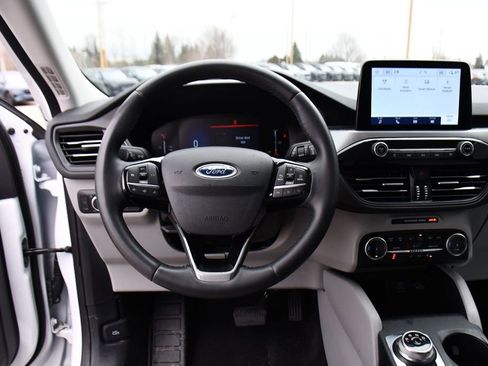 Used 2023 Ford Escape Active AWD/4WD image 11