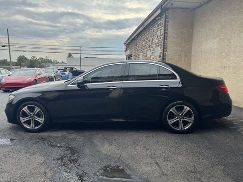 Used 2019 Mercedes-Benz E 300 4MATIC image 4