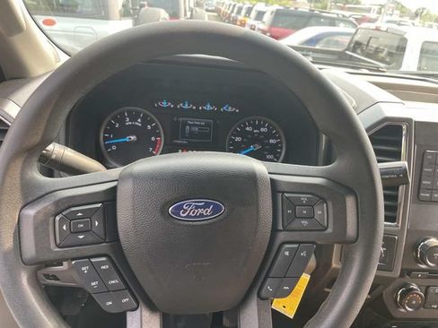 Used 2017 Ford F250 XLT w/ XLT Value Package AWD/4WD image 30