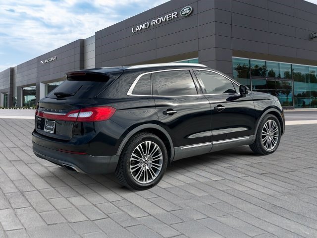 Used 2016 Lincoln MKX Reserve w/ Climate Package FWD image 5