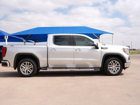 Used 2020 GMC Sierra 1500 SLT AWD/4WD image 2