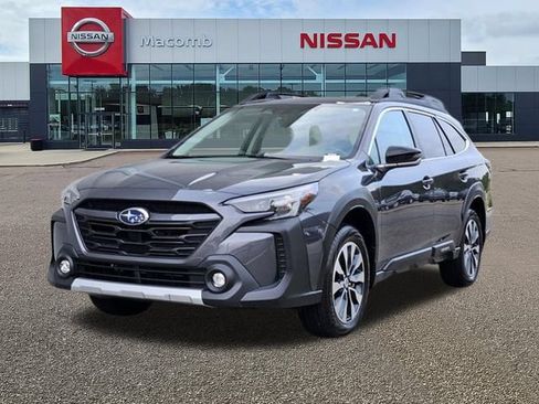 Used 2024 Subaru Outback Limited AWD/4WD image 8