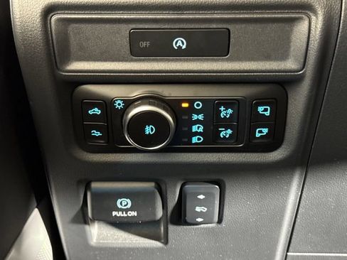 Used 2025 Ford F150 Raptor AWD/4WD image 39