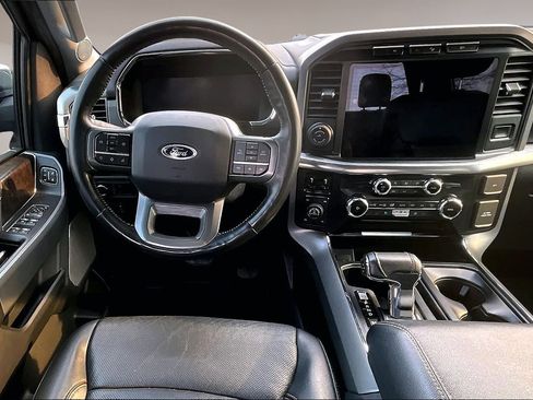 Used 2022 Ford F150 Lariat image 9