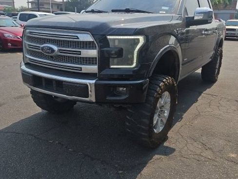 Used 2015 Ford F150 Lariat RWD image 3