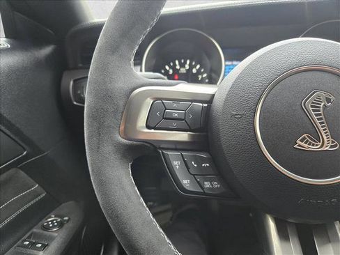 Used 2016 Ford Mustang Shelby GT350 w/ Track Package image 20