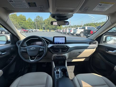 Used 2020 Ford Escape SEL FWD image 18