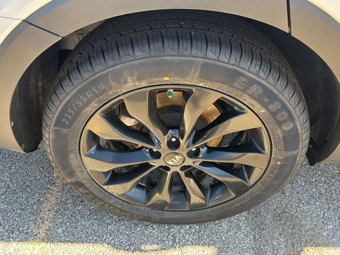 Used 2020 Kia Sorento S w/ Paint Protection Package FWD image 10