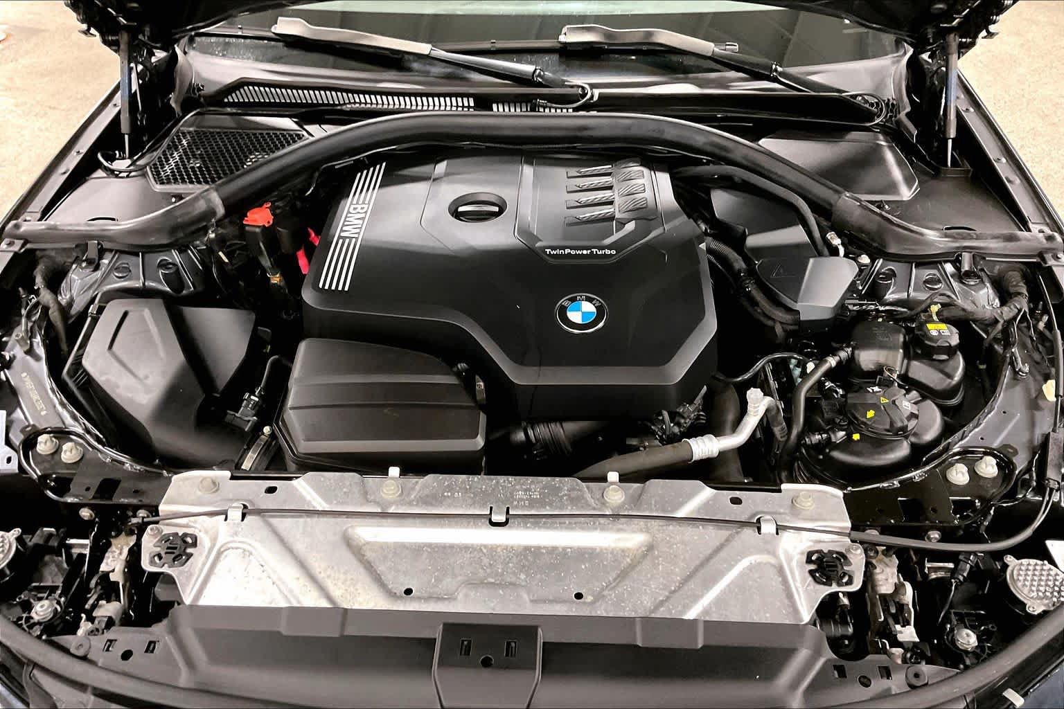 Used 2022 BMW 330i xDrive Sedan w/ Driving Assistance Package AWD/4WD image 27