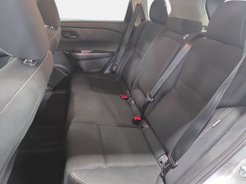 Used 2024 Nissan Rogue S FWD image 13