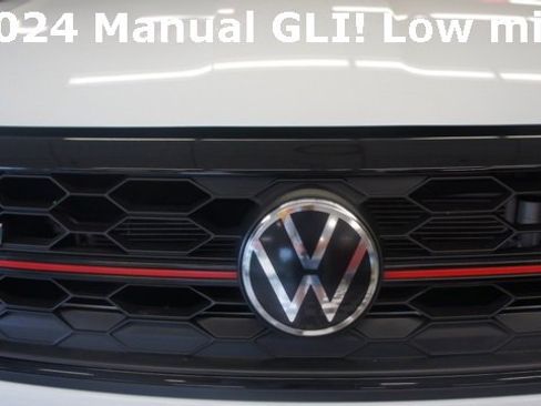 Used 2024 Volkswagen Jetta GLI 40th Anniversary Edition image 53