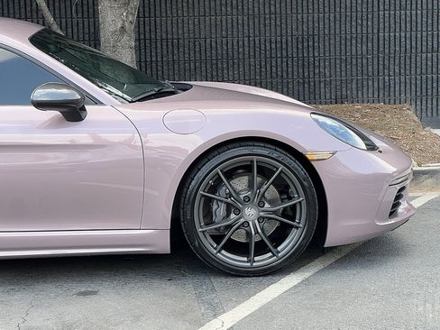 Used 2022 Porsche 718 Cayman image 22