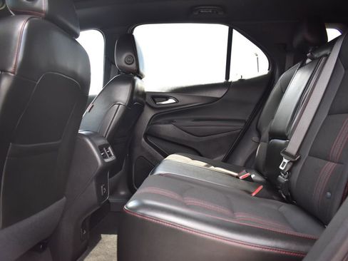 Used 2022 Chevrolet Equinox RS w/ Infotainment Package AWD/4WD image 14