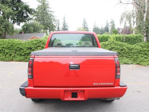 Used 1993 Chevrolet Silverado 1500 2WD Regular Cab image 15