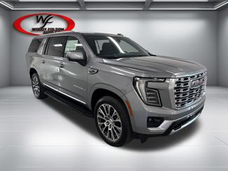 New 2026 GMC Yukon XL Denali w/ LPO, Floor Liner Package RWD video 3