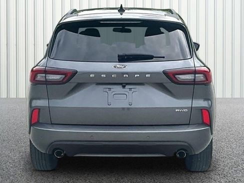 Used 2024 Ford Escape ST-Line w/ Tech Pack #1 AWD/4WD image 4