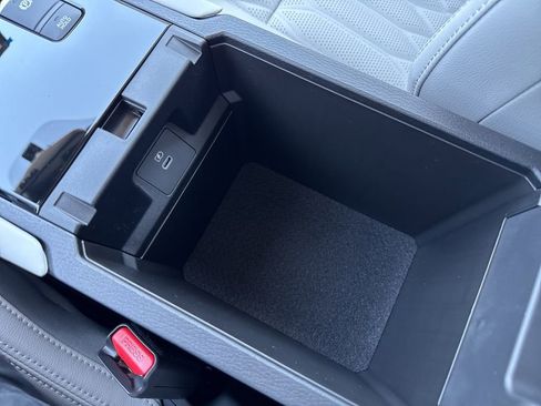 New 2026 Mitsubishi Outlander SEL FWD image 38