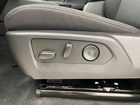 New 2026 Chevrolet Colorado W/T w/ WT Convenience Package II image 10