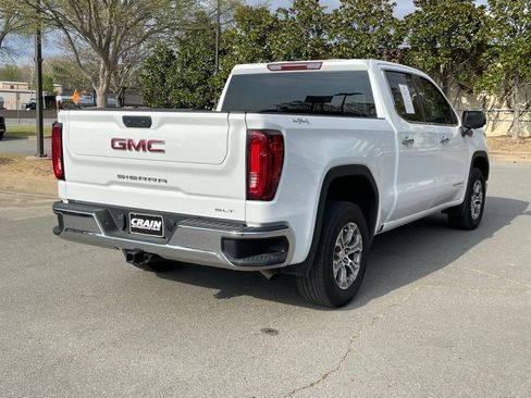 Used 2025 GMC Sierra 1500 SLT AWD/4WD image 7
