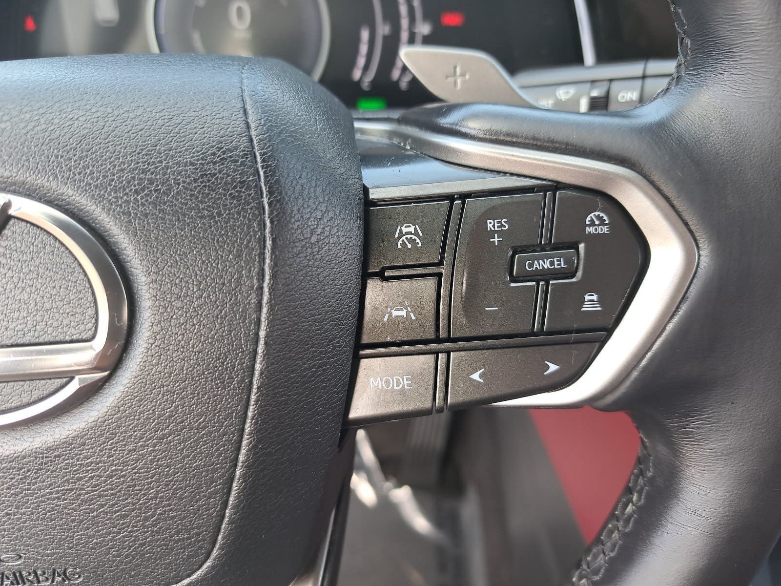 Used 2023 Lexus NX 350h AWD w/ Towing Package (2000 Lbs) image 20