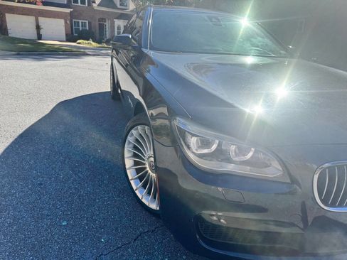 Used 2015 BMW 750i RWD image 2