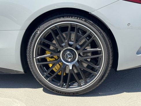 New 2026 Mercedes-Benz SL 55 AMG 4MATIC image 17