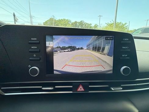 Certified 2026 Hyundai Elantra SE w/ Cargo Package FWD image 21