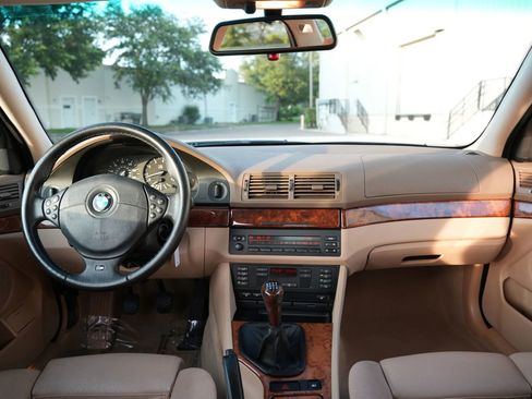 Used 1999 BMW 540i Sedan image 7
